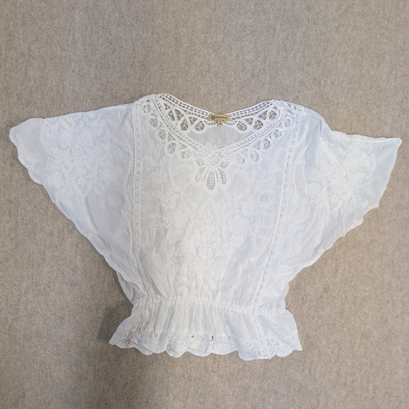 Democracy White Lace All Cotton Grandma Chic Blouse Size Medium Bridal Beach - Picture 1 of 9